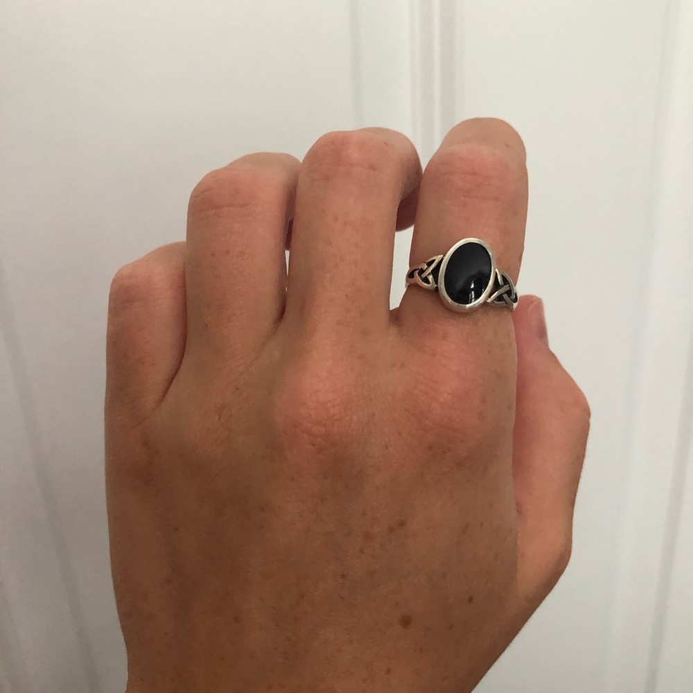 vintage 7.75 sterling celtic black ring